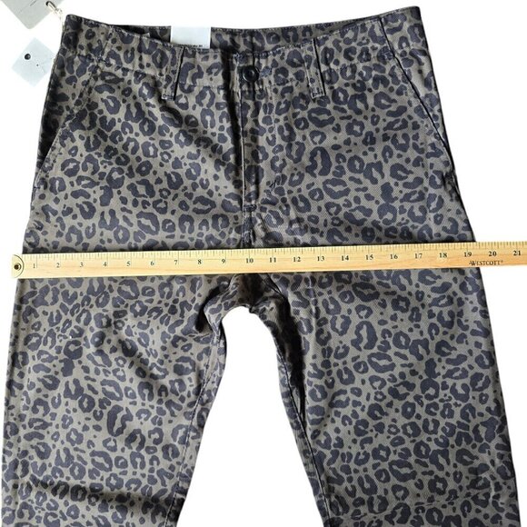 Carhartt Women's Jeans size 30/32 Green Slim Fit Skinny Low rise  New with tags. - Picture 8 of 8